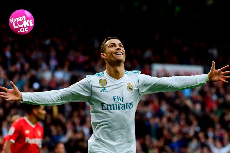 Cầu thủ đa di năng số 1 thế giới Cristiano Ronaldo